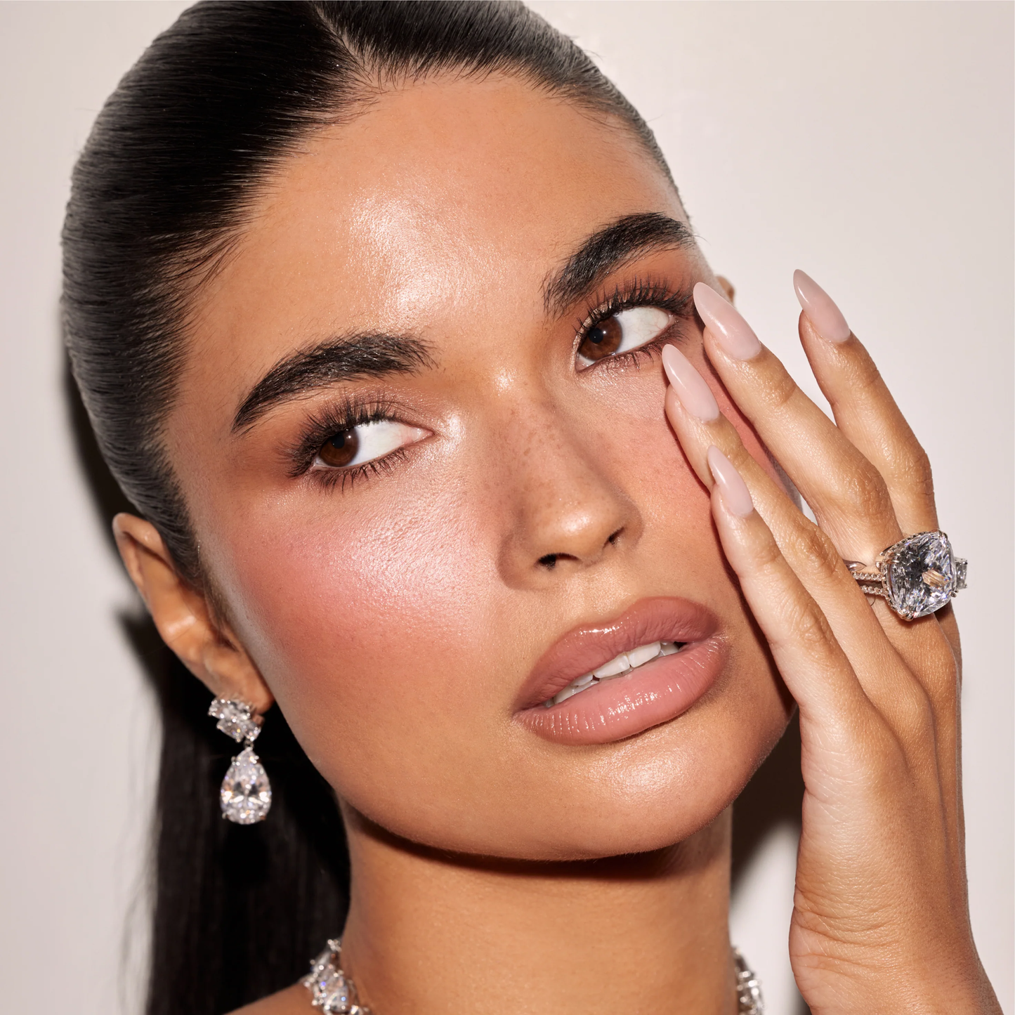 PATRICK TA BEAUTY - MAJOR GLOW CREME & POWDER LIGHT REFLECTING TRANSLUCENT HIGHLIGHTER DUO