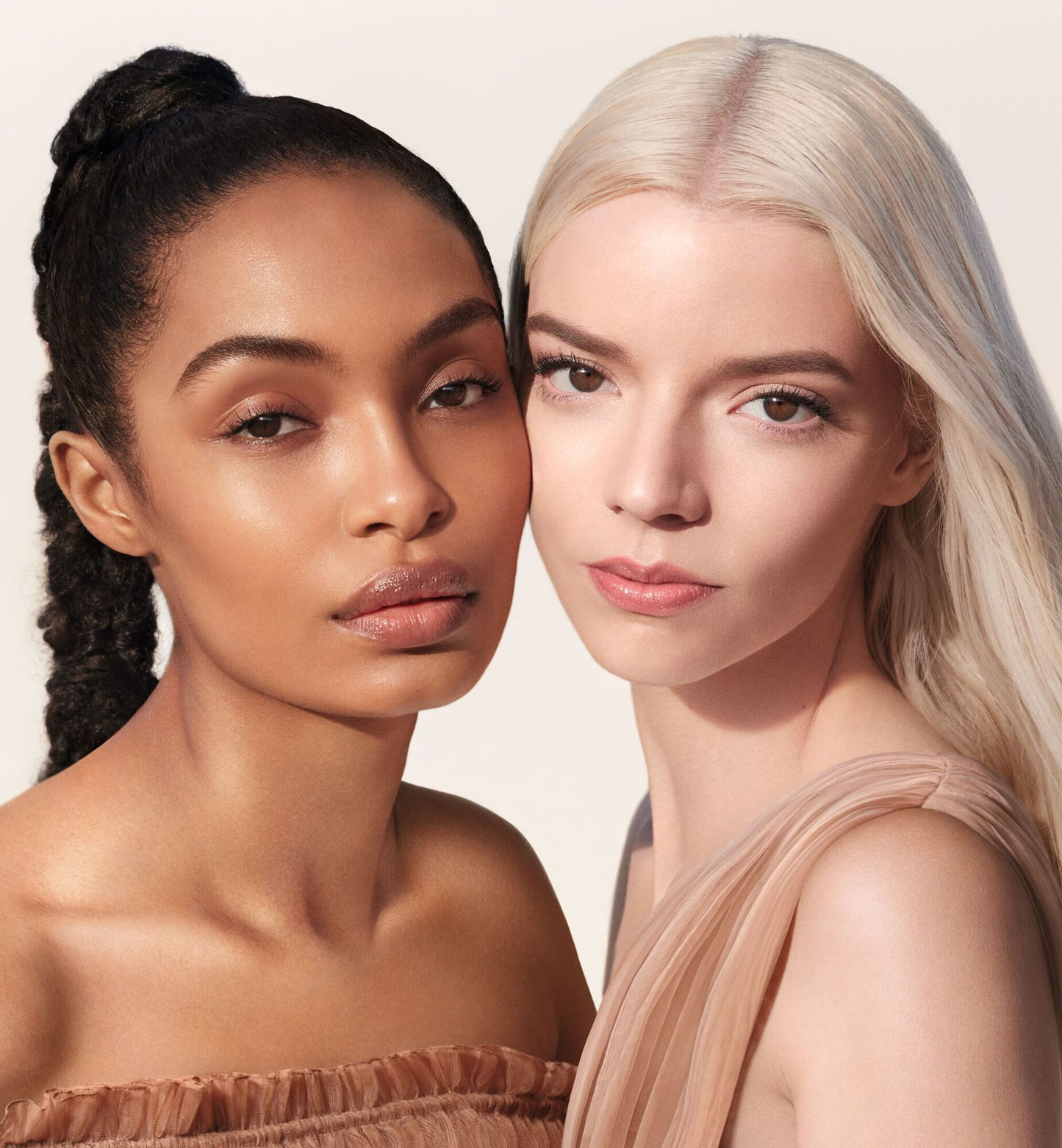 CHRISTIAN DIOR - DIOR FOREVER SKIN GLOW