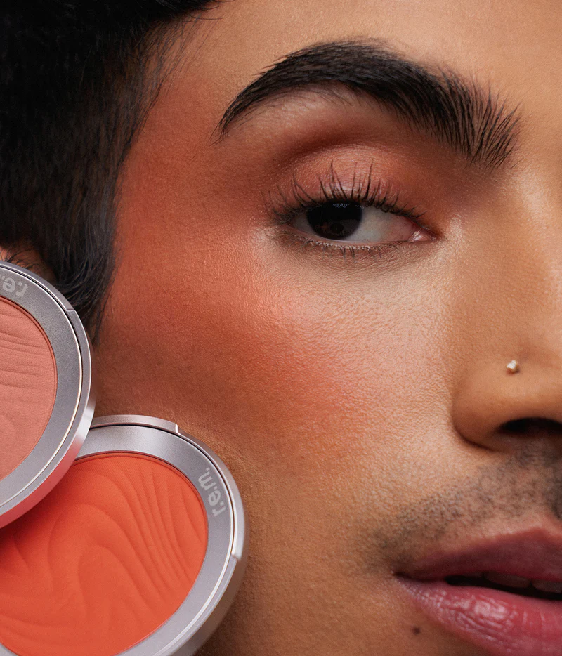 R.E.M. BEAUTY - HYPERNOVA SATIN MATTE BLUSH