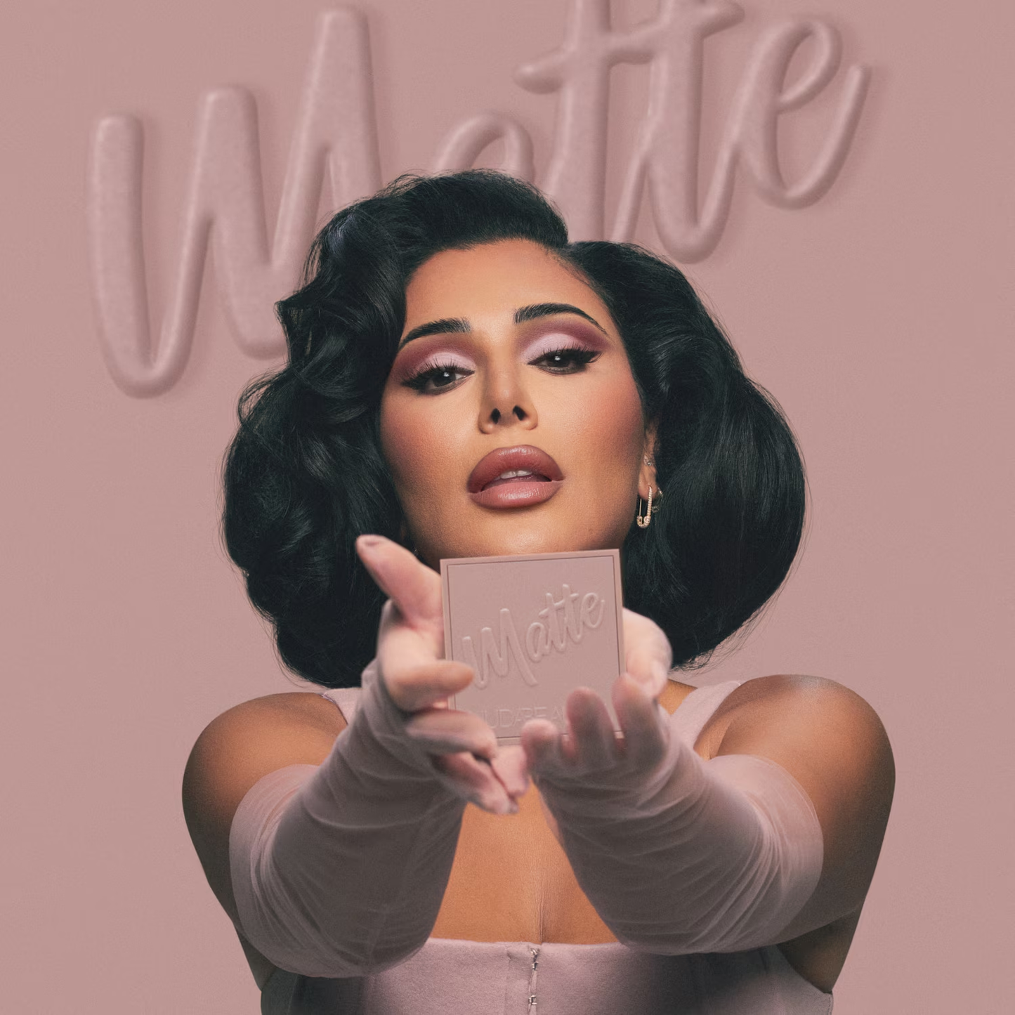 HUDA BEAUTY - EYESHADOW PALETTE