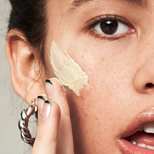 ELF - ACNE FIGHTING PUTTY PRIMER