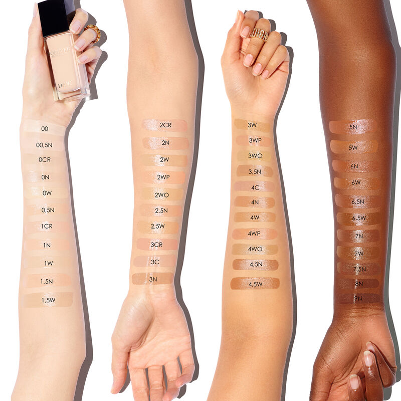 CHRISTIAN DIOR - DIOR FOREVER SKIN GLOW