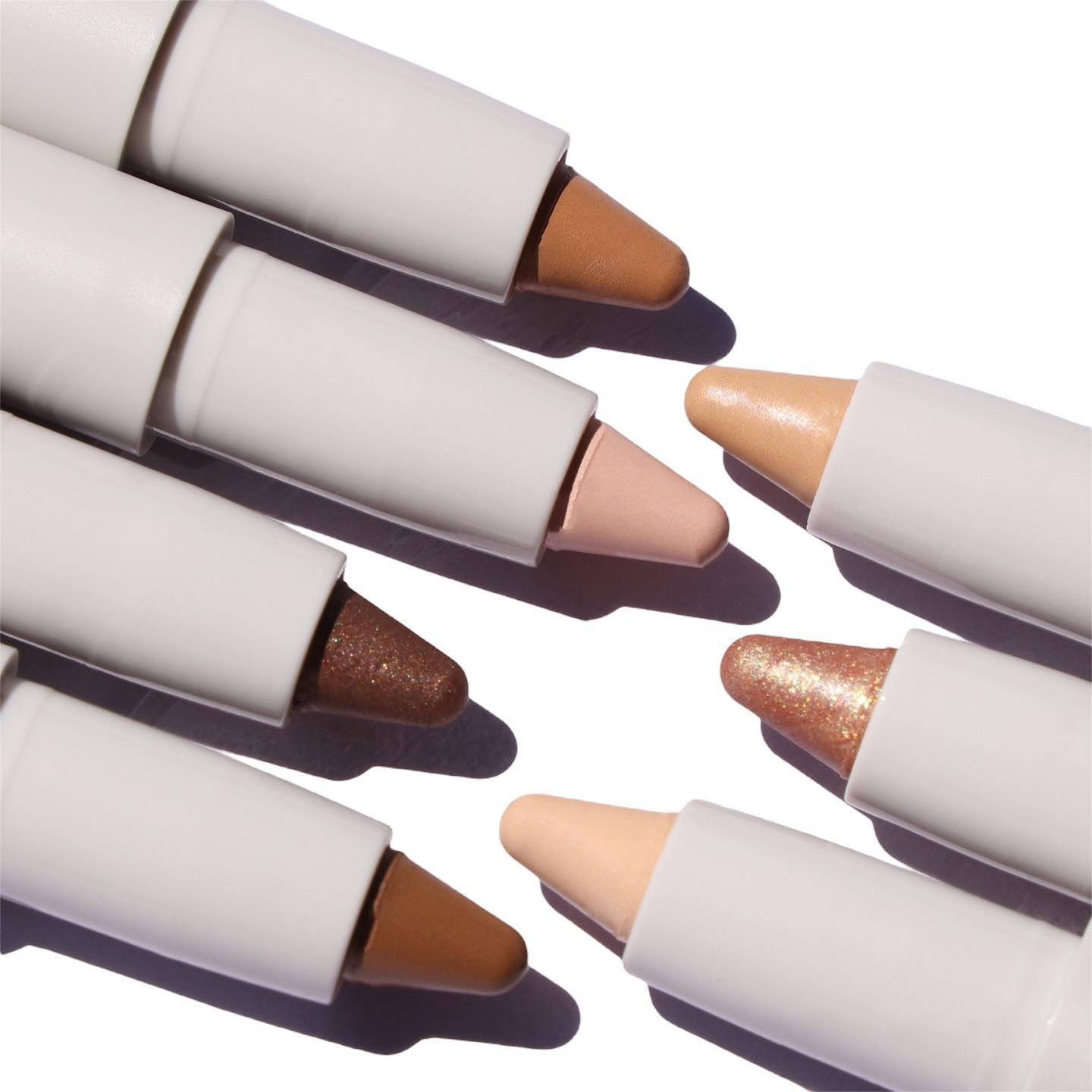 R.E.M. BEAUTY - MIDNIGHT SHADOWS MULTI-USE EYE STICK